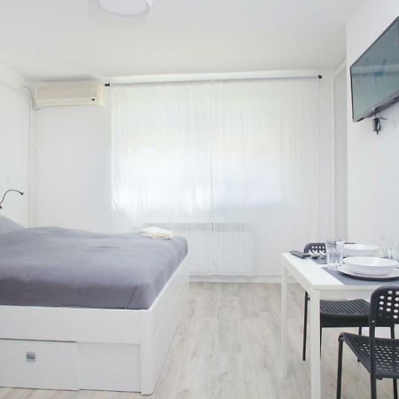 Appartamento Maksimir-Rebro Zagabria Esterno foto